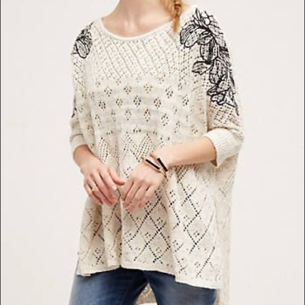 Knitted & Knotted Launa Oversized Floral Embroidered Poncho Sweater XS/S